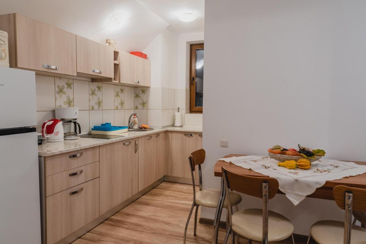 SMB Holiday Apartment Braşov Exterior foto